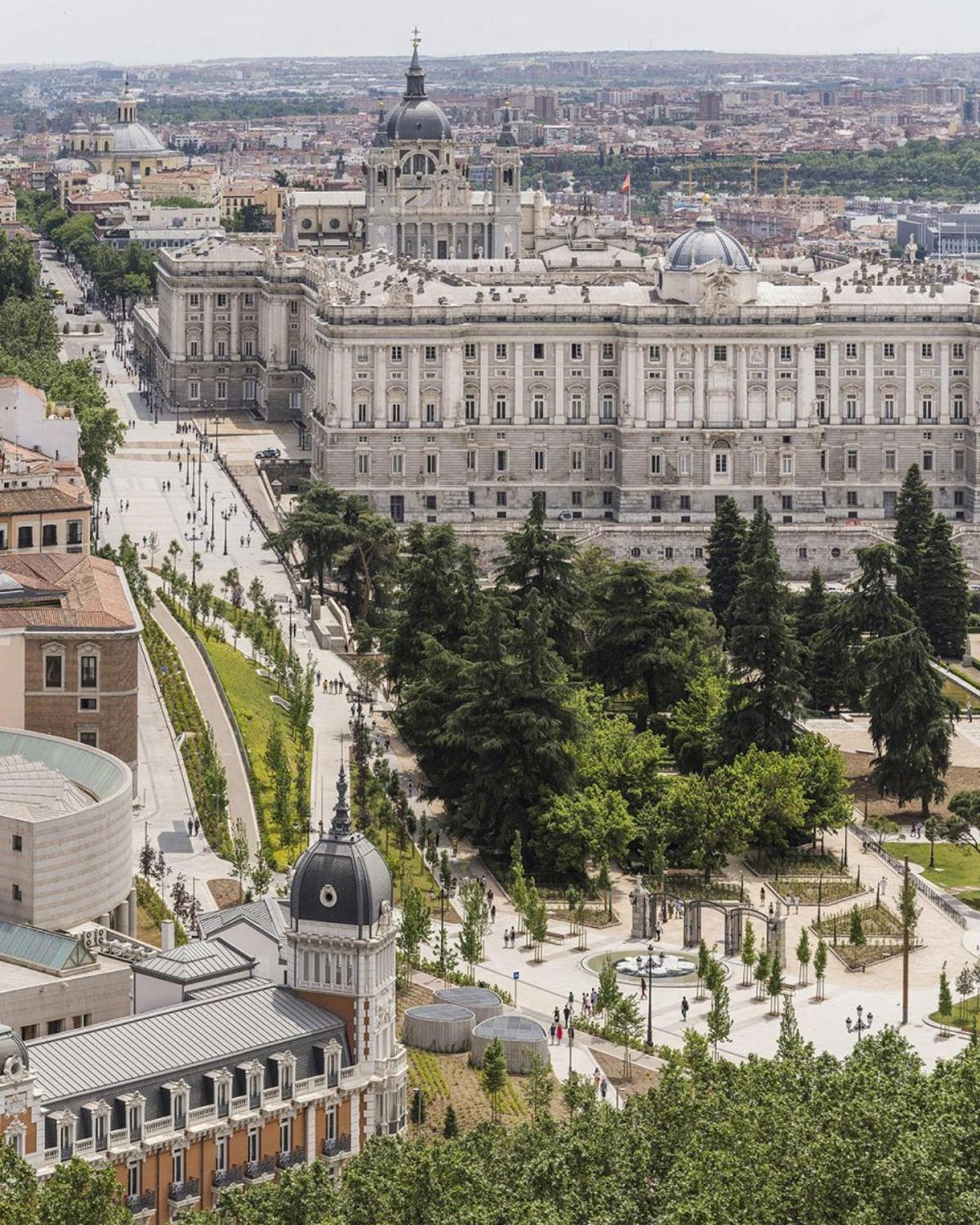 Plaza Espana Luxury